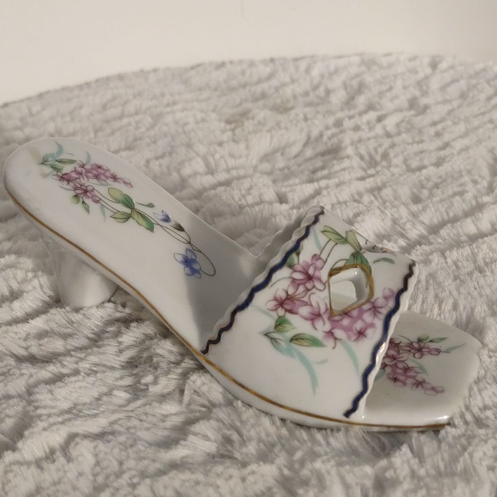 Vtg. Imperial Porcelain Floral Shoe Figurine
